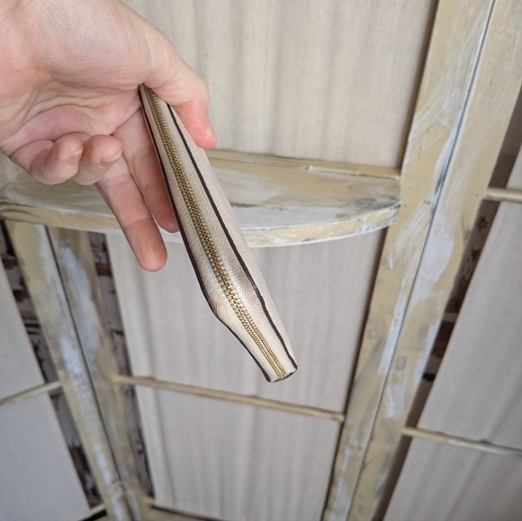 Coach Print Wallet - Picture 6 of 16